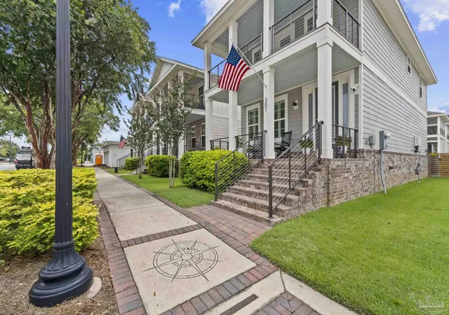 4th image of 301 S Reus St, Pensacola, FL 32502 | MLS# 687698