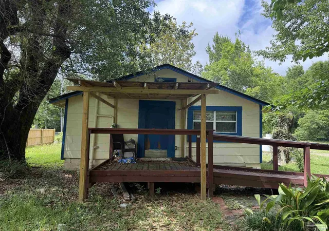 Photo 1 of Single family home for sale at 3405 W Fisher St, Pensacola, FL 32505 | MLS# 686989 | Listing updated on 2026-08-16