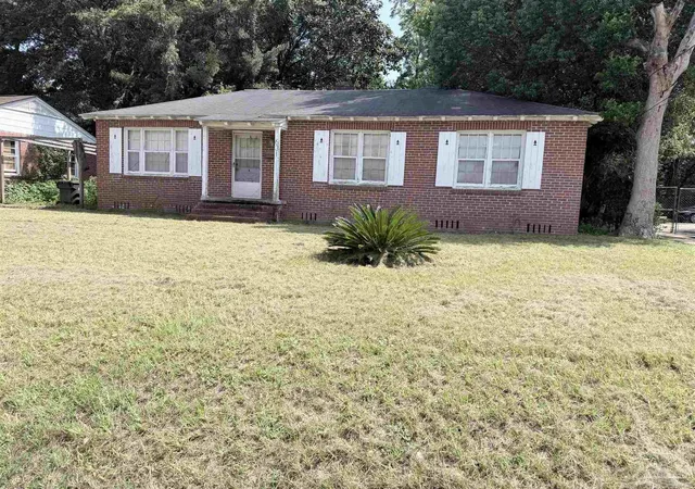 1st image of 631 W Hernandez St, Pensacola, FL 32501 | MLS# 687964