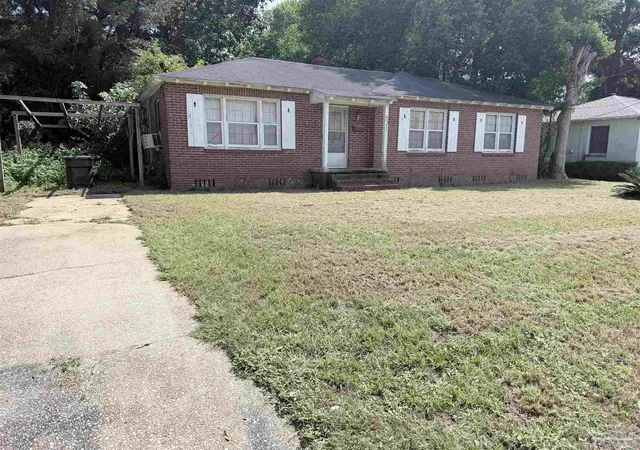 2nd image of 631 W Hernandez St, Pensacola, FL 32501 | MLS# 687964