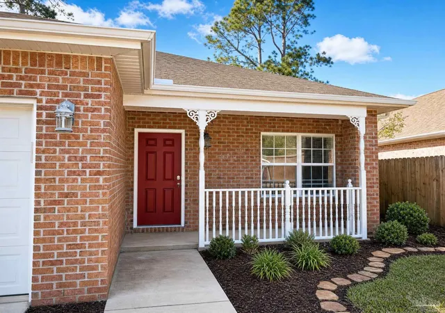 Photo 3 of Single family home for sale at 1684 Sycamore Ave, Niceville, FL 32578 | MLS# 687787 | Listing updated on 2026-10-06