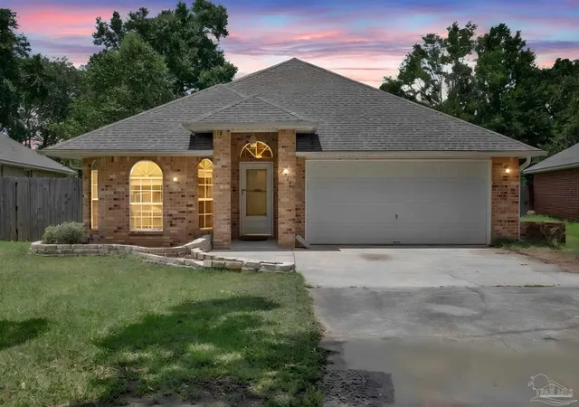Photo 1 of Single family home for sale at 3918 Sunny Manor Cr, Milton, FL 32583 | MLS# 686030 | Listing updated on 2026-07-24