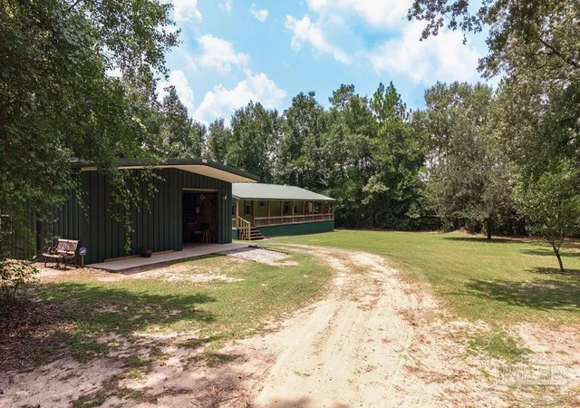 5th image of 3101 Breastworks Rd, Mc David, FL 32568 | MLS# 686825