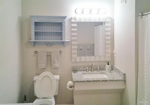 Listing Photo 2 - Condo for sale in building located at 4090 Dancing Cloud Ct, Destin, FL 32541 - Unit #243