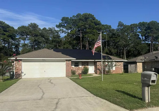 2nd image of 318 El Matador Trl, Pensacola, FL 32506 | MLS# 687540