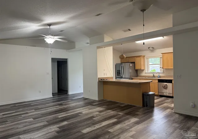 5th image of 318 El Matador Trl, Pensacola, FL 32506 | MLS# 687540