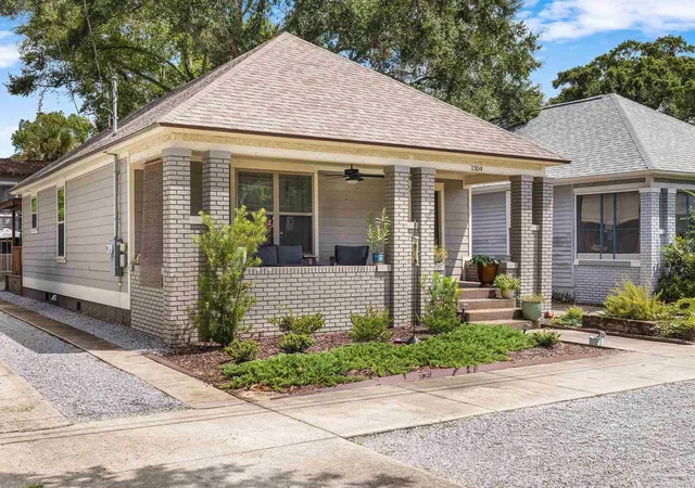 2nd image of 1304 E Strong St, Pensacola, FL 32501 | MLS# 687794