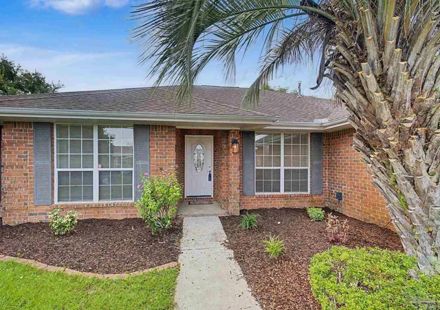 3rd image of 6041 Firefly Dr, Pensacola, FL 32507 | MLS# 687771