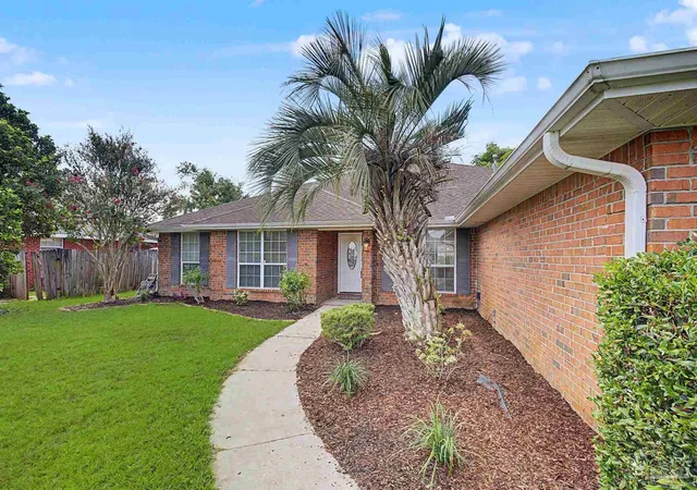 4th image of 6041 Firefly Dr, Pensacola, FL 32507 | MLS# 687771