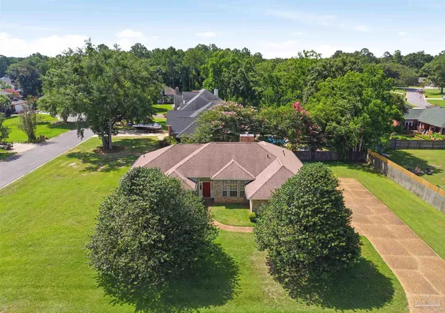 Photo 4 of Single family home for sale at 5334 Stafford Cir, Milton, FL 32571 | MLS# 686088 | Listing updated on 2026-08-28
