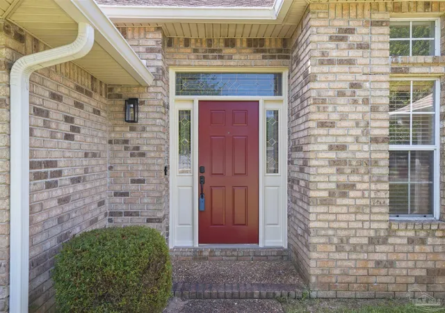 Photo 5 of Single family home for sale at 5334 Stafford Cir, Milton, FL 32571 | MLS# 686088 | Listing updated on 2026-08-28