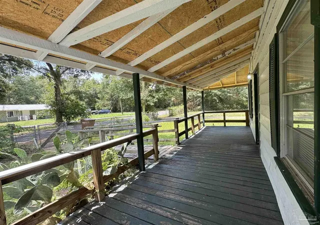 Photo 5 of Single family home for sale at 4040 Wilkes St, Milton, FL 32571 | MLS# 686454 | Listing updated on 2026-08-26