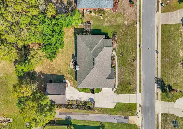 36th image of 4401 Essex Terrace Cr, Milton, FL 32571 | MLS# 679450
