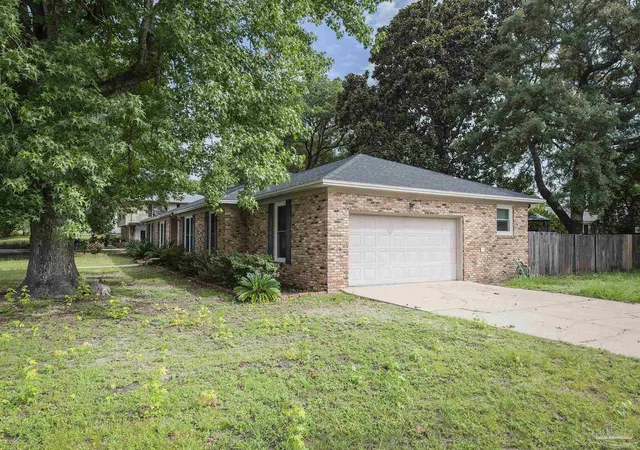 Photo 2 of Single family home for sale at 3940 Aiken Rd, Pensacola, FL 32503 | MLS# 686005 | Listing updated on 2026-08-28