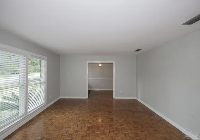 Photo 3 of Single family home for sale at 3940 Aiken Rd, Pensacola, FL 32503 | MLS# 686005 | Listing updated on 2026-08-28