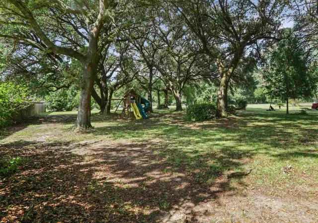 28th image of 4837 Skipper Ln, Milton, FL 32571 | MLS# 687266