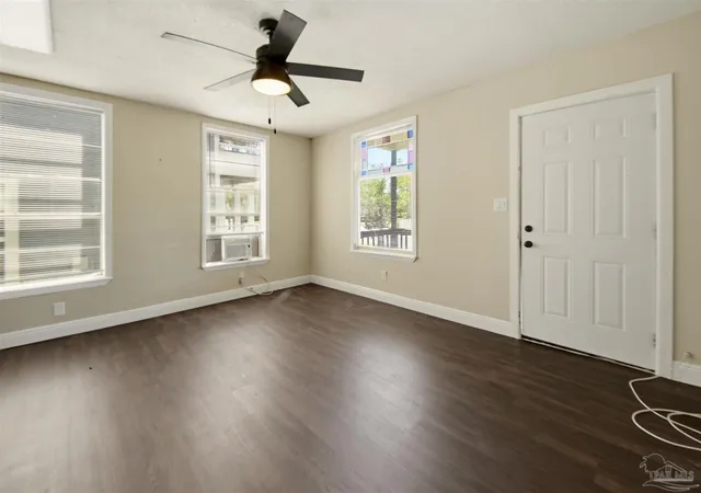 Photo 2 of Single family home for sale at 1106 Dr Martin Luther King Jr, Pensacola, FL 32503 | MLS# 686604 | Listing updated on 2026-08-03
