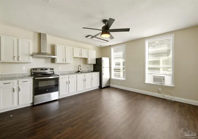 Photo 2 of Single family home for sale at 1106 Dr Martin Luther King Jr, Pensacola, FL 32503 | MLS# 686604 | Listing updated on 2026-08-03