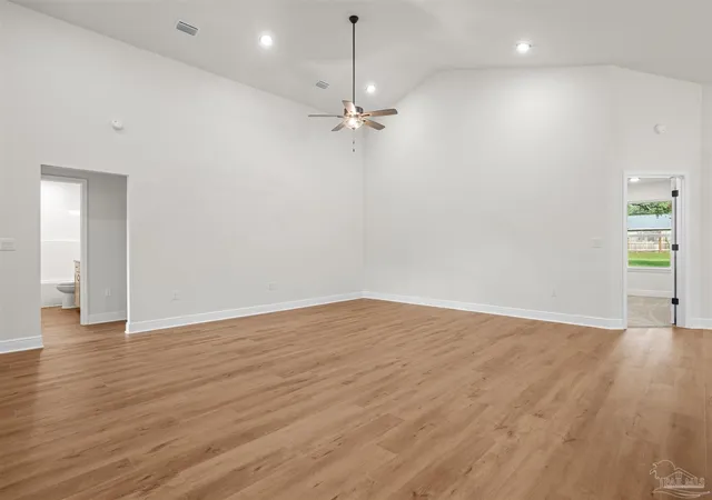 3rd image of 8237 Western Way Dr, Pensacola, FL 32526 | MLS# 686809