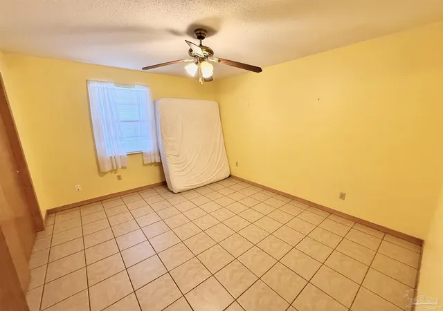 2nd image of 1469 E Johnson Ave, Pensacola, FL 32514