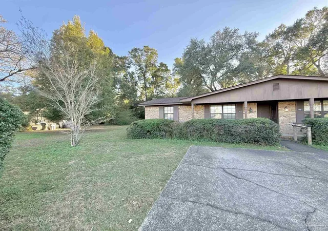 2nd image of 1469 E Johnson Ave #1467, Pensacola, FL 32514 | MLS# 687497