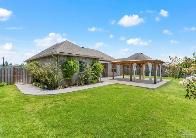 Photo 4 of Single family home for sale at 2437 Okatie Ln, Cantonment, FL 32533 | MLS# 686788 | Listing updated on 2026-08-31