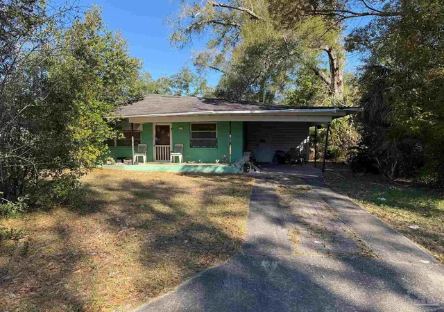 Photo 1 of Single family home for sale at 1604 E Yonge St, Pensacola, FL 32503 | MLS# 686907 | Listing updated on 2026-08-05