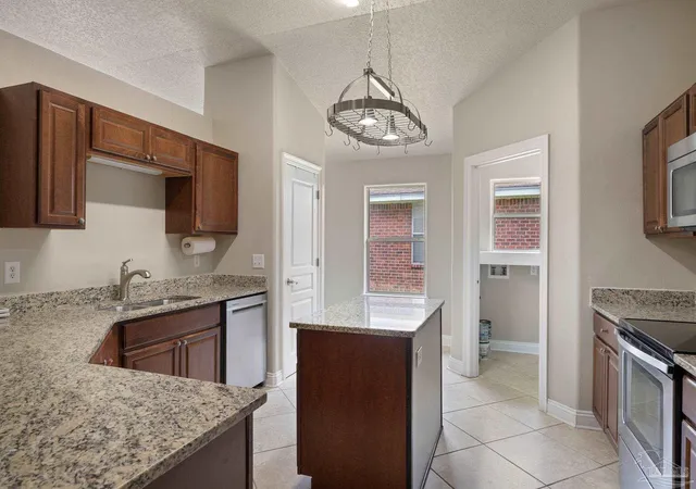 Photo 4 of Sale Pending at 1522 Brigaten Ct, Gulf Breeze, FL 32563 | MLS# 687440 | Listing updated on 2026-09-18