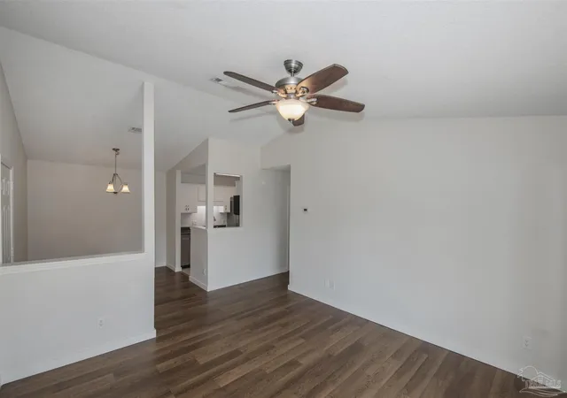 3rd image of 2299 Scenic Hwy #D-8, Pensacola, FL 32503 | MLS# 687789