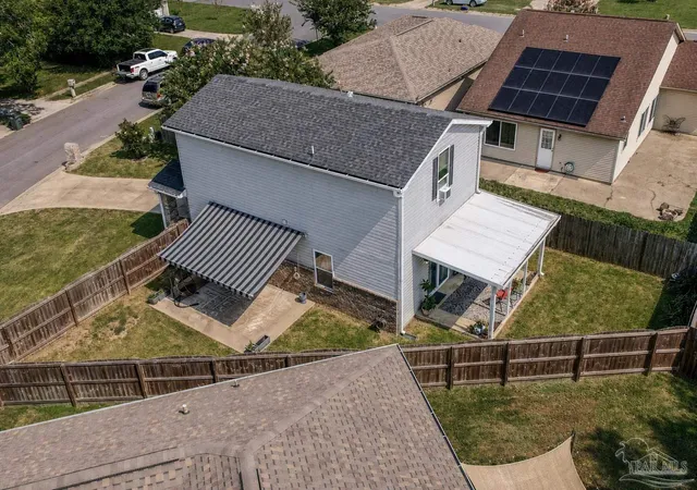 Photo 3 of Single family home for sale at 310 Hilburn Pl, Pensacola, FL 32504 | MLS# 686670 | Listing updated on 2026-08-24