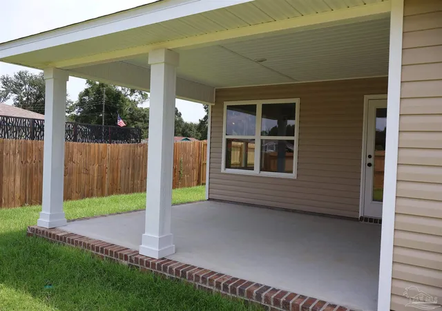 10th image of 1490 Lansing Dr, Pensacola, FL 32504 | MLS# 674594