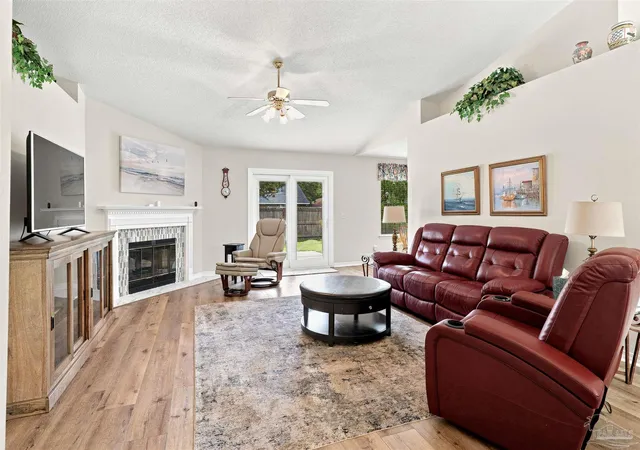 Photo 3 of Single family home for sale at 5241 Chumuckla Hwy, Milton, FL 32571 | MLS# 686428 | Listing updated on 2026-07-24
