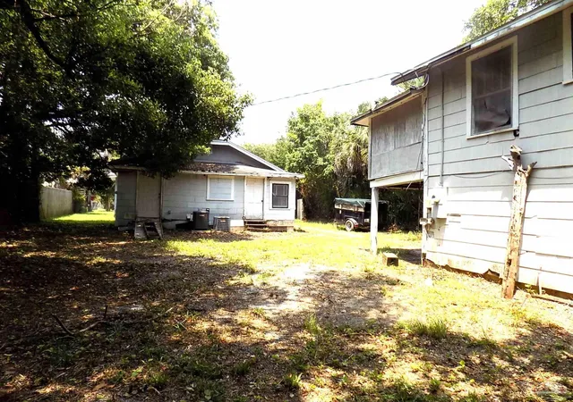 5th image of 204 N E St, Pensacola, FL 32501