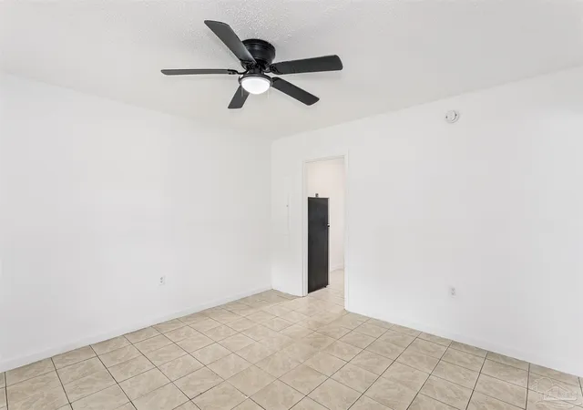 4th image of 3 Ellinor Ct, Pensacola, FL 32507 | MLS# 687003
