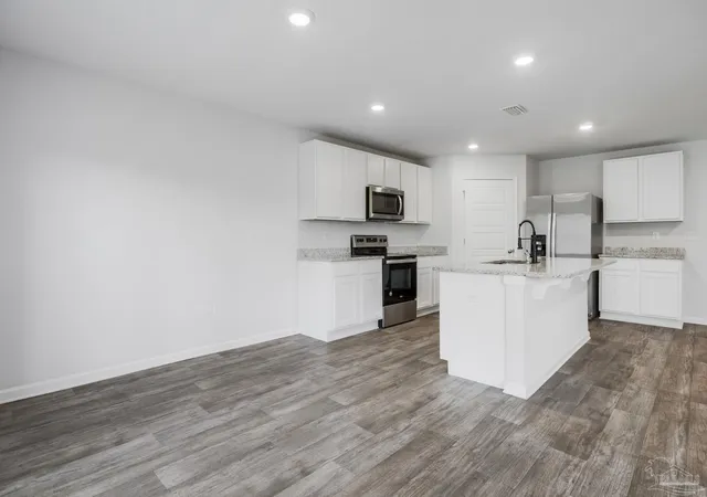 image of 7396 Lakeside Oak Ct #7396, Pensacola, FL 32526 | MLS# 687384
