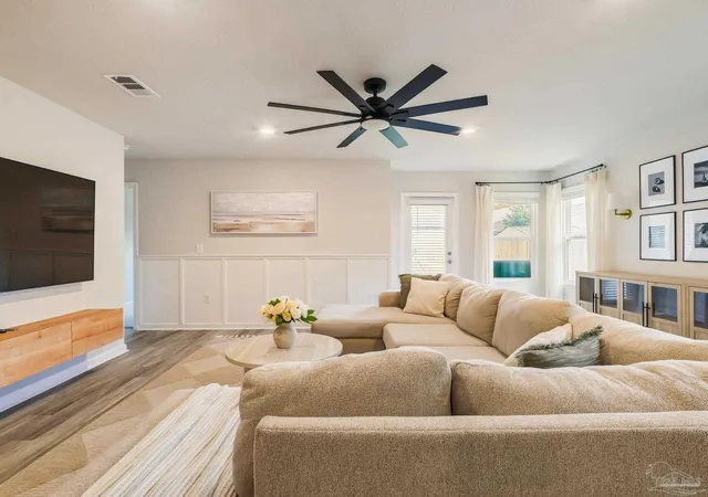 Photo 4 of Single family home for sale at 4422 White Birch Ct, Milton, FL 32571 | MLS# 687506 | Listing updated on 2026-09-11