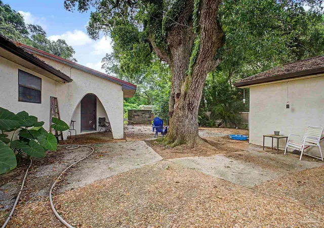 image of 906 Mills Ave, Pensacola, FL 32507 | MLS# 686530