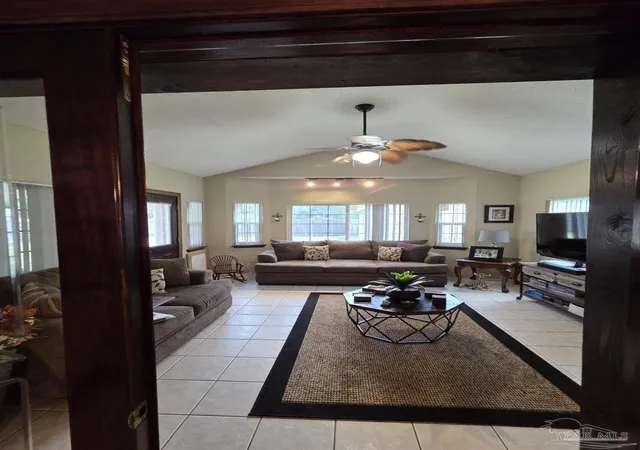 Photo 2 of Townhouse for sale at 7201 Mier Henry Rd, Pensacola, FL 32506 | MLS# 685962 | Listing updated on 2026-09-03