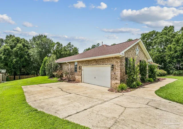 48th image of 3055 Wallace Lake Rd, Milton, FL 32571 | MLS# 686357
