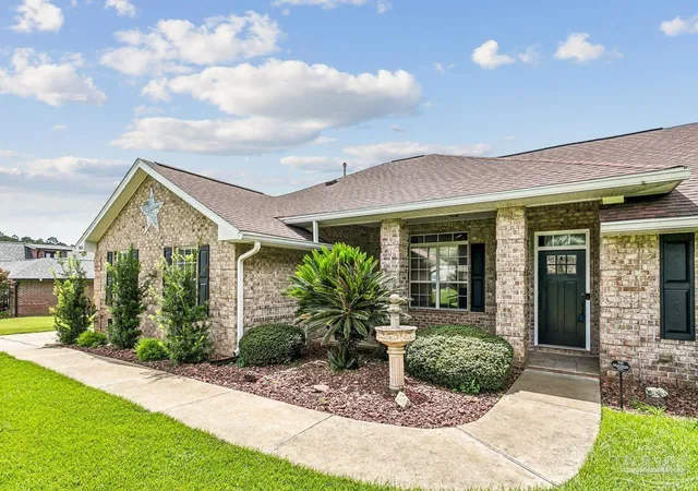 Photo 4 of Single family home for sale at 3055 Wallace Lake Rd, Milton, FL 32571 | MLS# 686357 | Listing updated on 2026-08-21