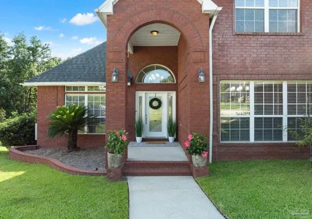 image of 905 Caterpillar Ln, Cantonment, FL 32533 | MLS# 687229