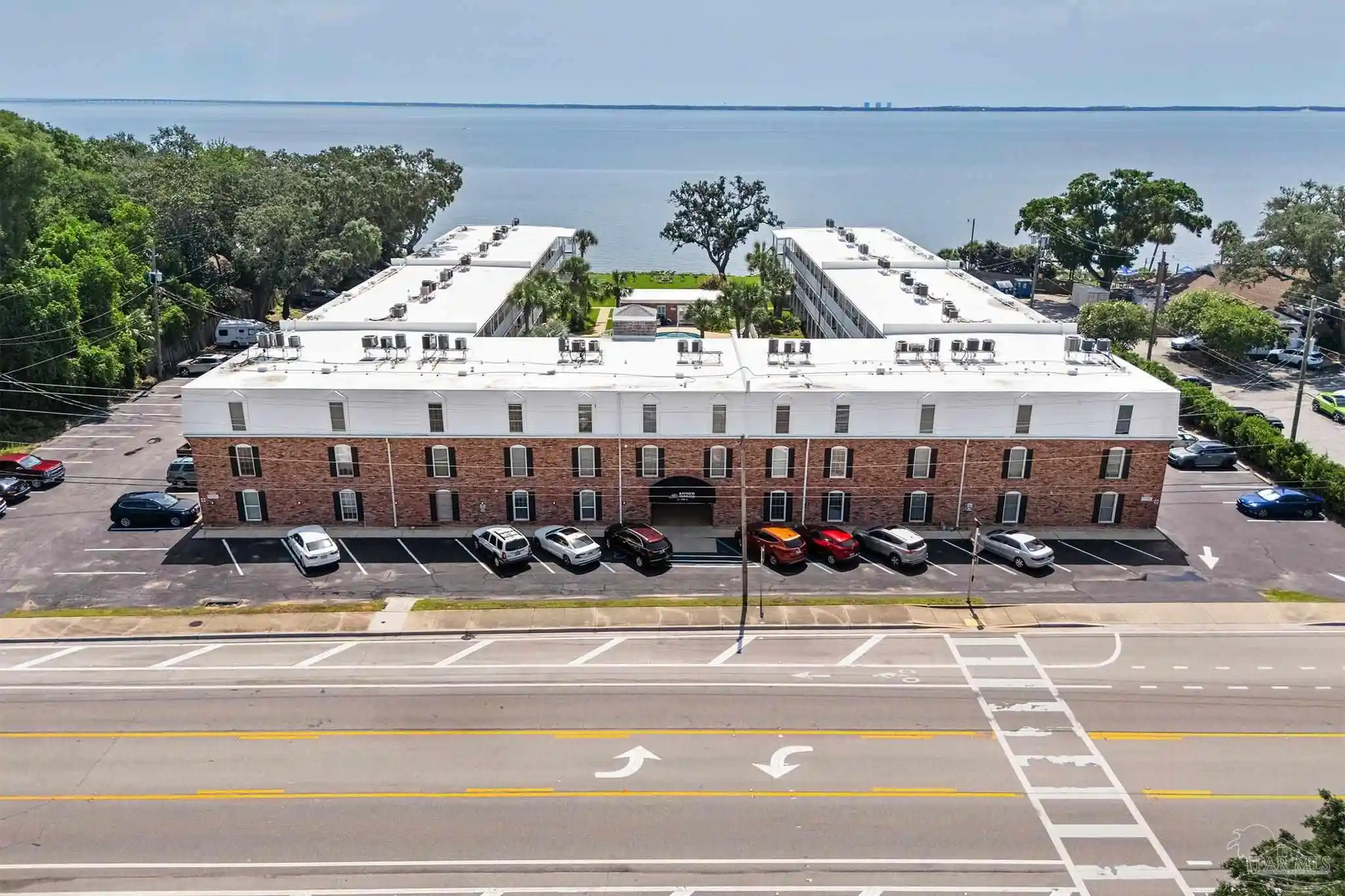 Listing Photo 1 - Condo for sale in 710 Scenic Hwy located at 710 Scenic Hwy, Pensacola, FL 32503 - Unit #305