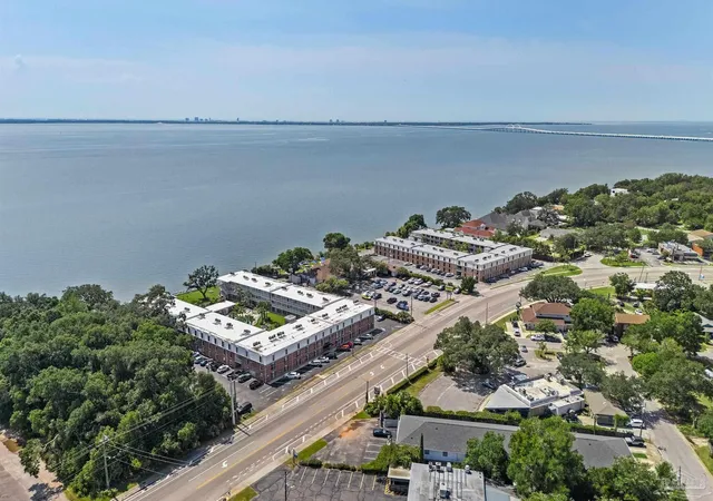 Photo 3 of Condo for sale at 710 Scenic Hwy #305, Pensacola, FL 32503 | MLS# 687957 | Listing updated on 2026-09-03