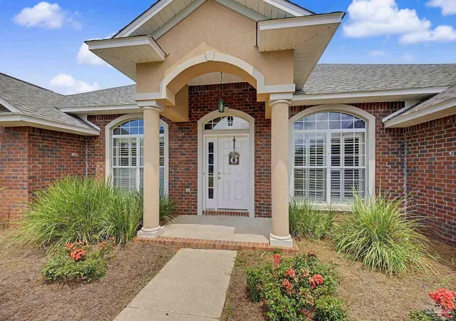 2nd image of 2900 Wallace Lake Rd, Milton, FL 32571 | MLS# 687344