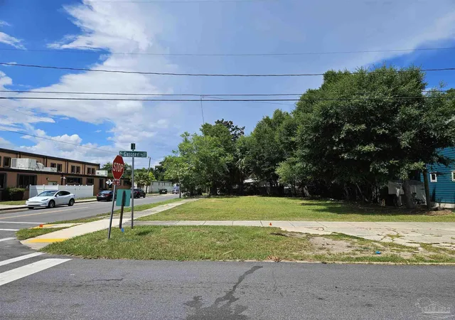 1st image of 202 N G St, Pensacola, FL 32502 | MLS# 687318