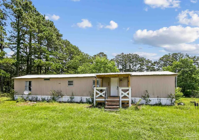 2nd image of 5094 Red Barn Rd, Milton, FL 32583 | MLS# 686799