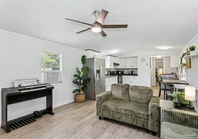 Photo 3 of Manufactured home for sale at 5094 Red Barn Rd, Milton, FL 32583 | MLS# 686799 | Listing updated on 2026-09-24