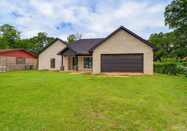 Photo 3 of Single family home for sale at 6225 Luther St, Pensacola, FL 32503 | MLS# 686355 | Listing updated on 2026-08-15