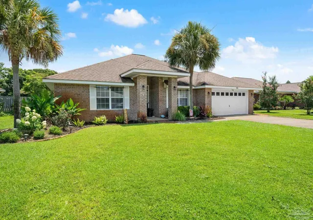 Photo 3 of Single family home for sale at 1406 Connemara Cir, Gulf Breeze, FL 32563 | MLS# 687155 | Listing updated on 2026-09-04