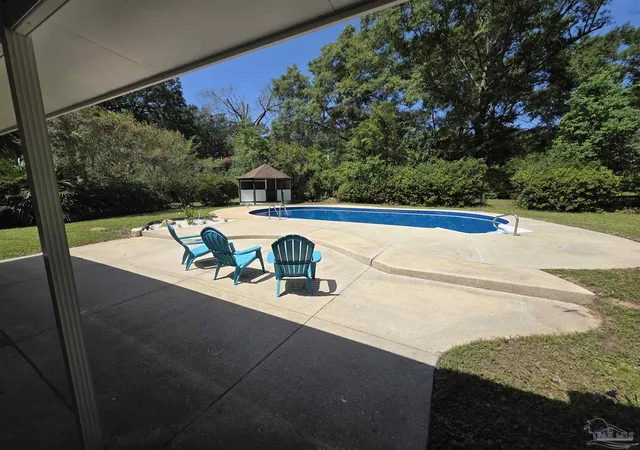 Photo 3 of Single family home for sale at 4301 Pace Ln, Milton, FL 32571 | MLS# 687549 | Listing updated on 2026-09-06